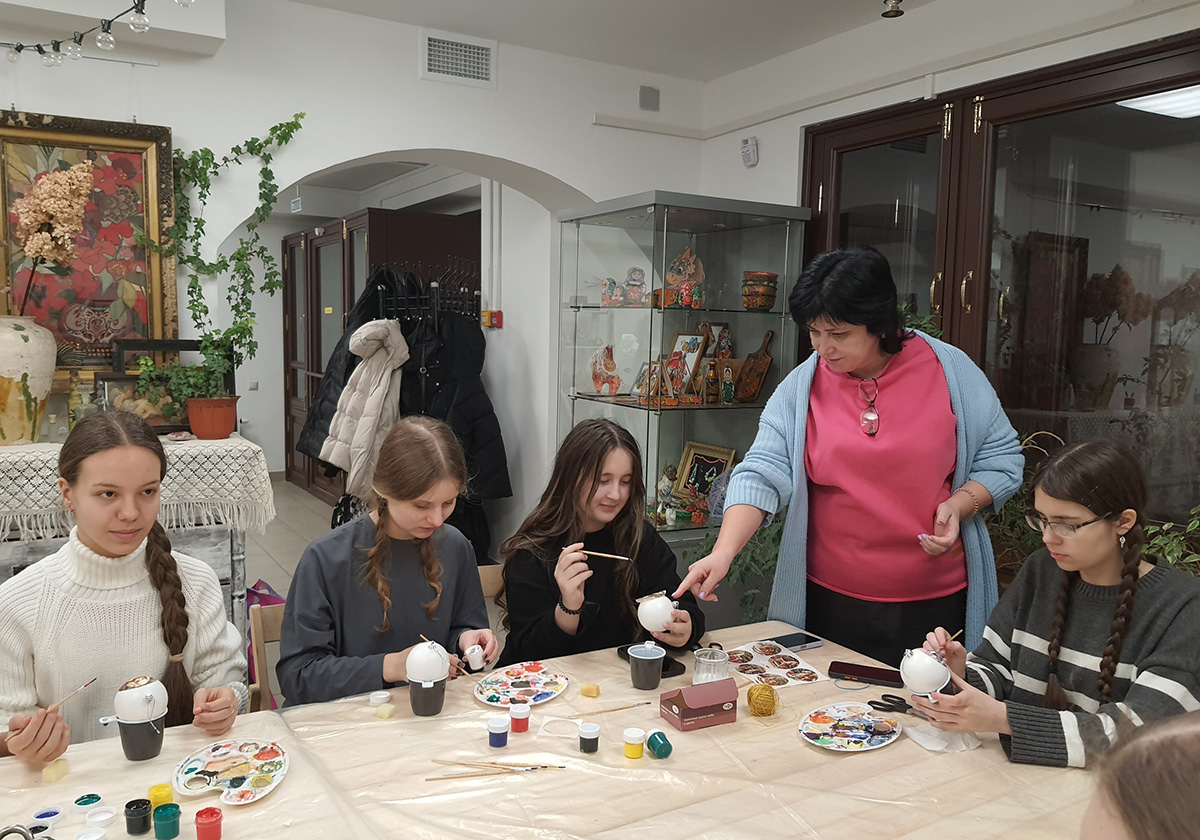 И снова в музейной мастерской новогоднее волшебство!